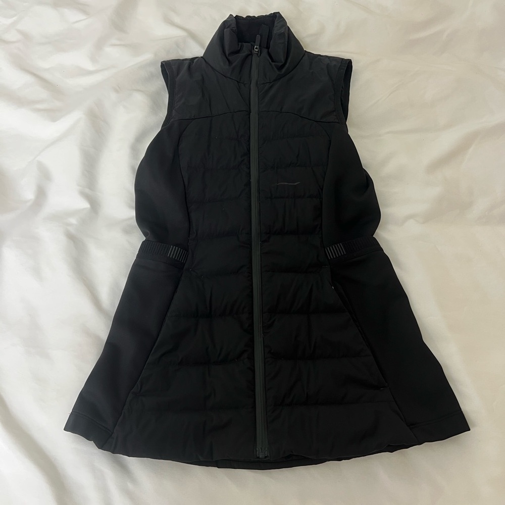 lululemon run vest black size 2